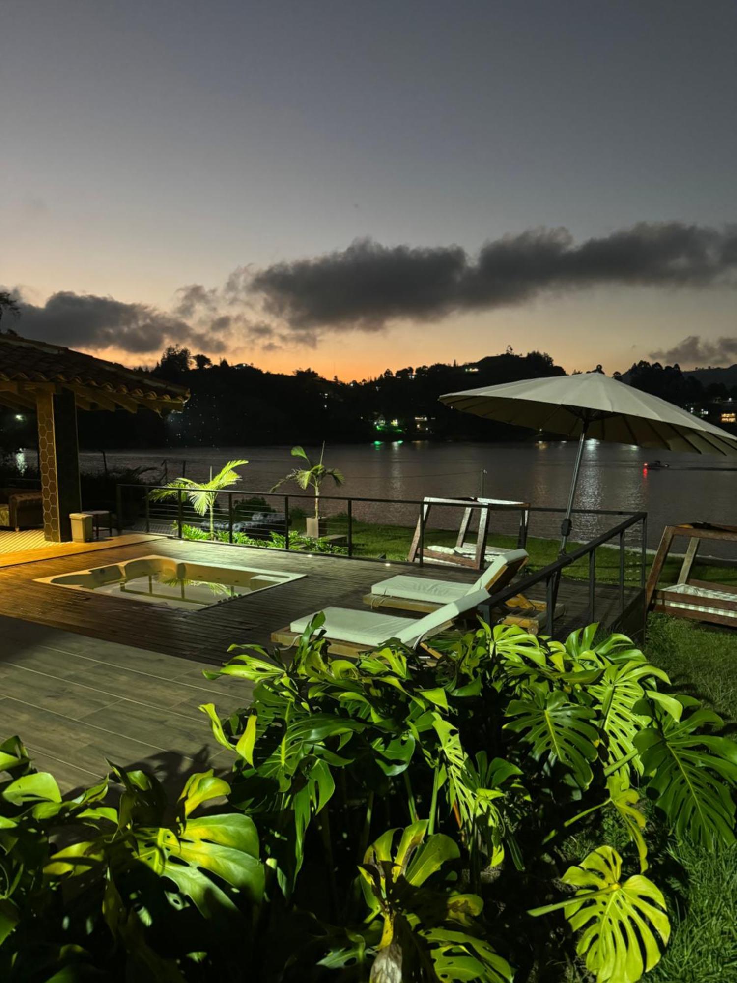 Botanico Hotel Boutique Guatape El Penol  المظهر الخارجي الصورة